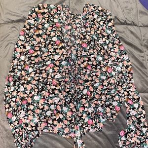 Cinched waist long sleeve crop top